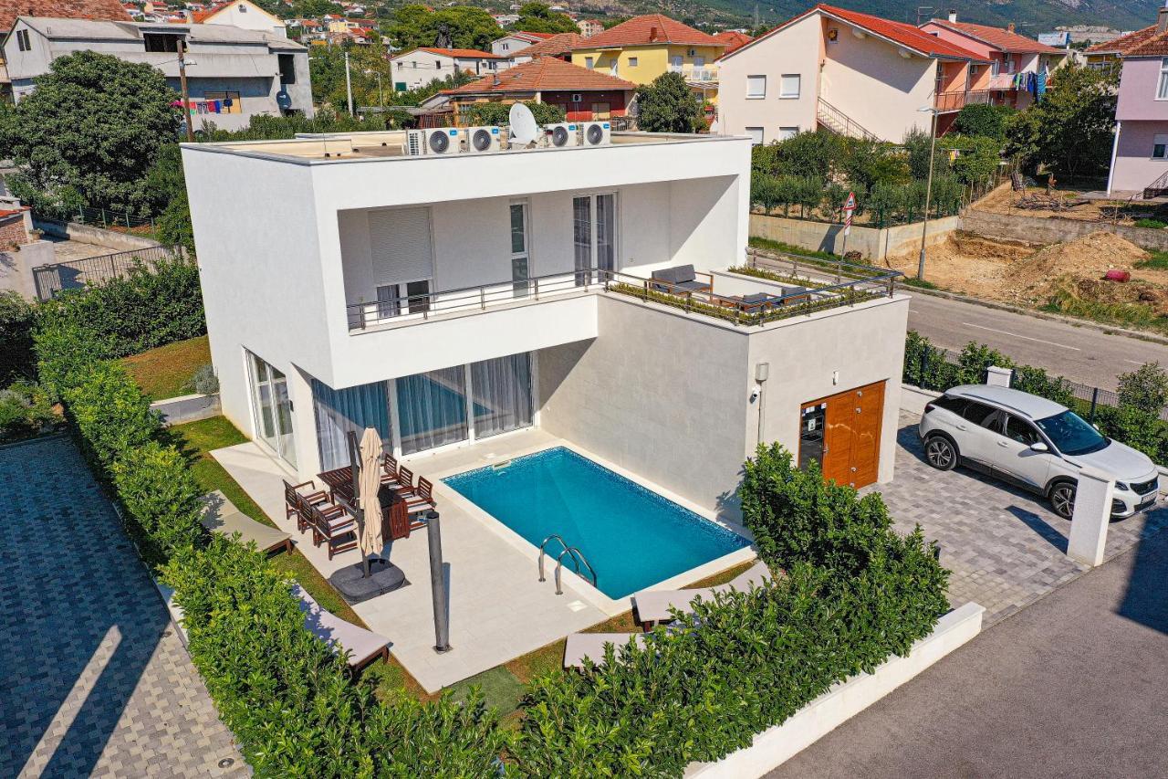 Villa Andreja Kastela Bagian luar foto